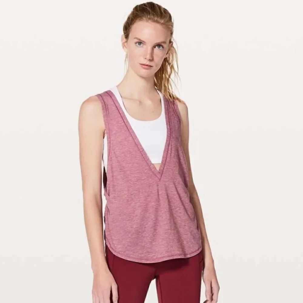 NWT New LULULEMON Victory Lap Tank Top Deep V Reversible HEMO Heathered Rose 6